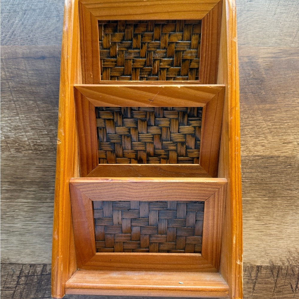 vintage rustic 3-tier farmhouse wooden Rattan wall organizer for mail, bills ..
